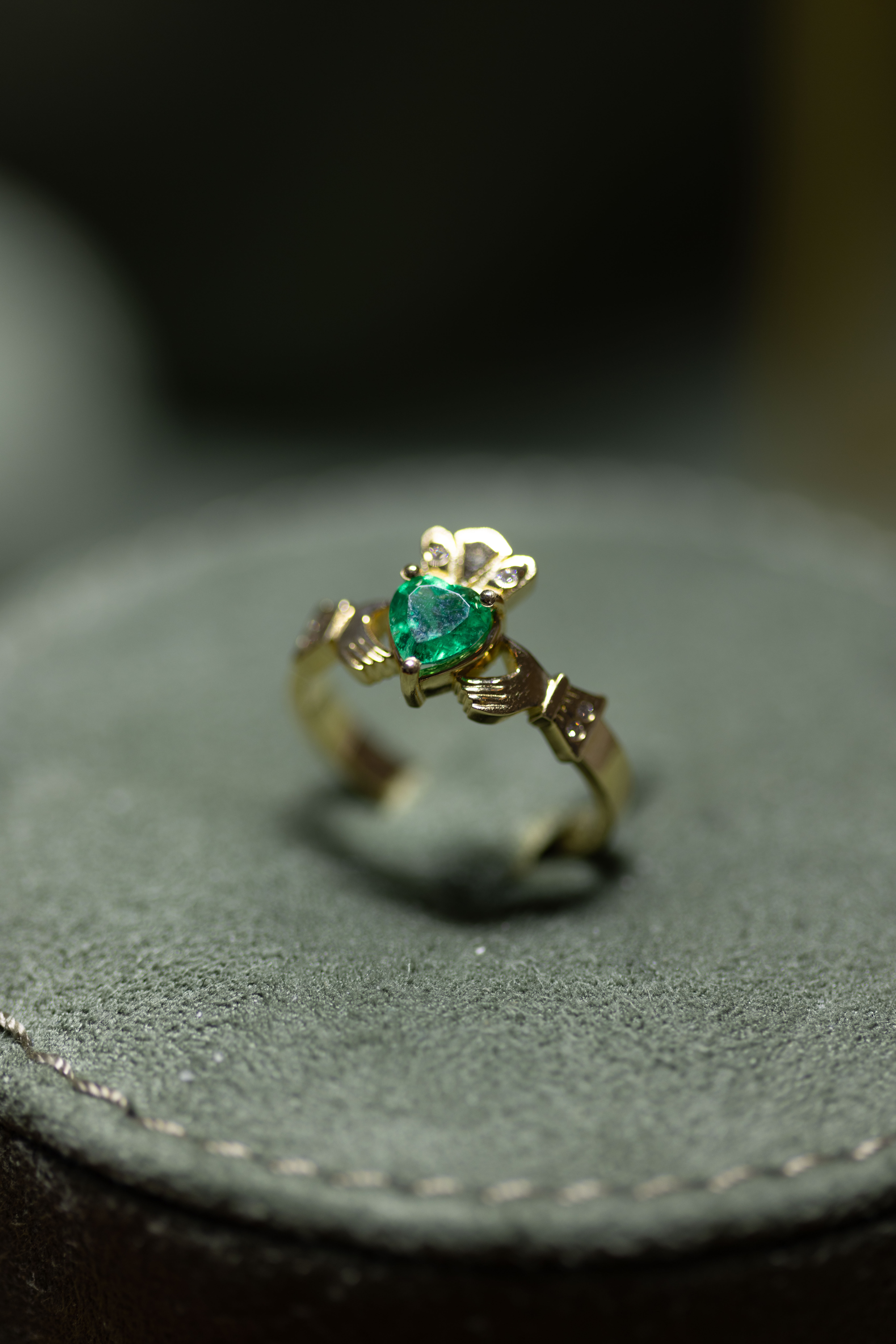 Emrald Cut Diamond Ring